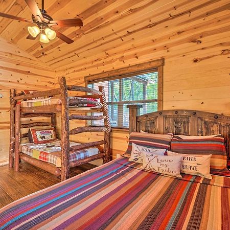 Creekside Broken Bow Cabin With Hot Tub And Fire Pit! Stephens Gap Kültér fotó
